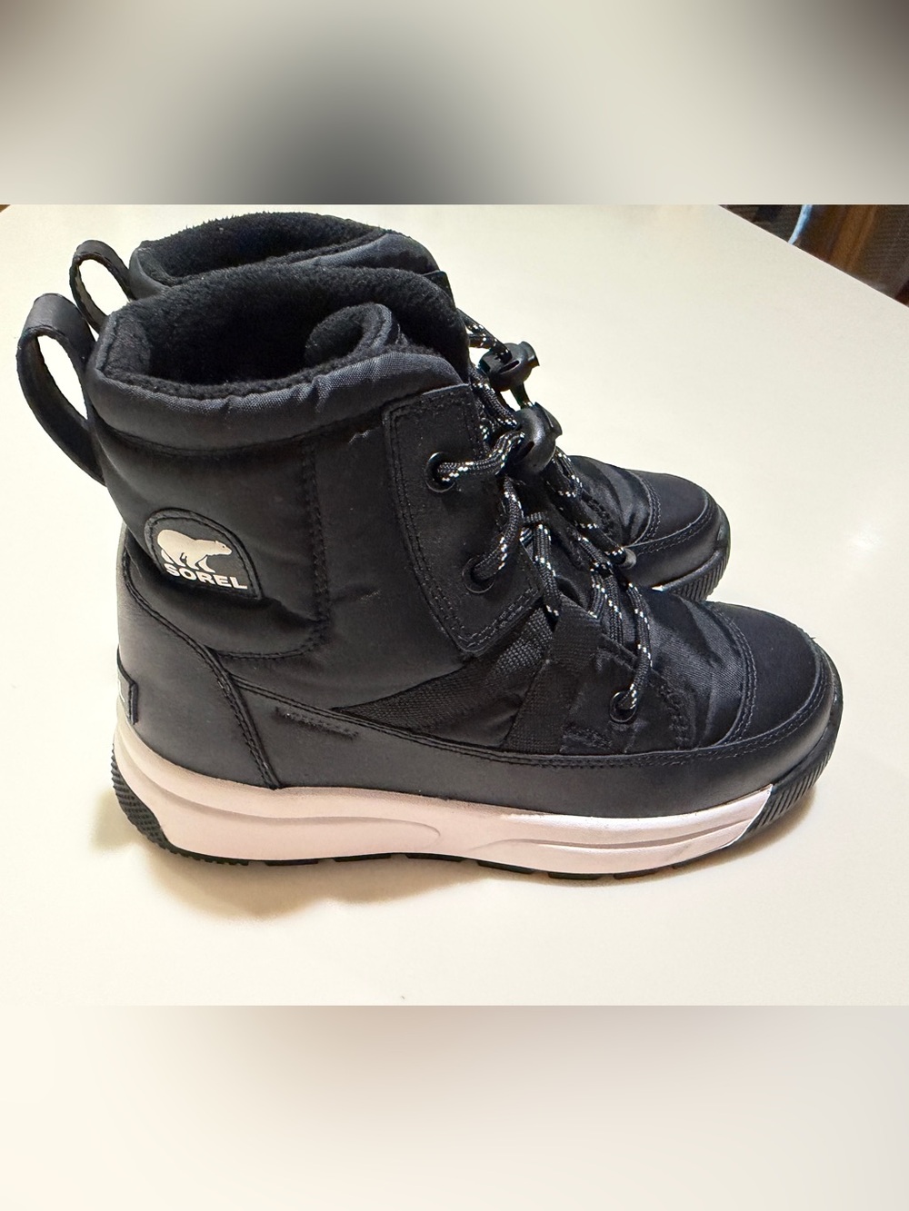 SOREL Youth Whitney III Mid Waterproof Boots
Big Kids Size 5